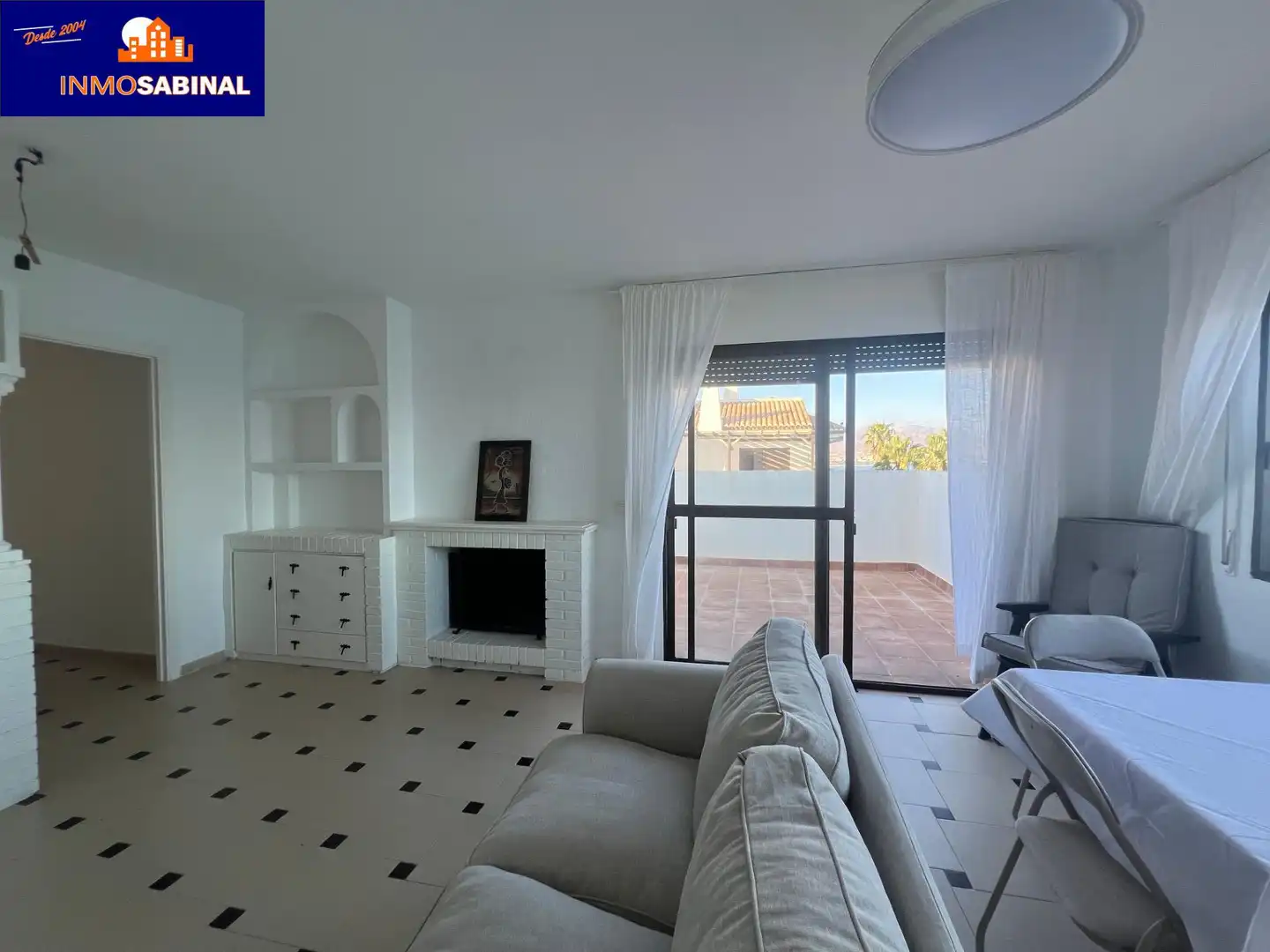 Sala d'estar de Pis en venda en Roquetas de Mar ciudad