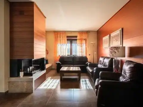 Sala de estar de Casa o chalet en venta en Ciudad Real con Calefacción, Terraza y Piscina