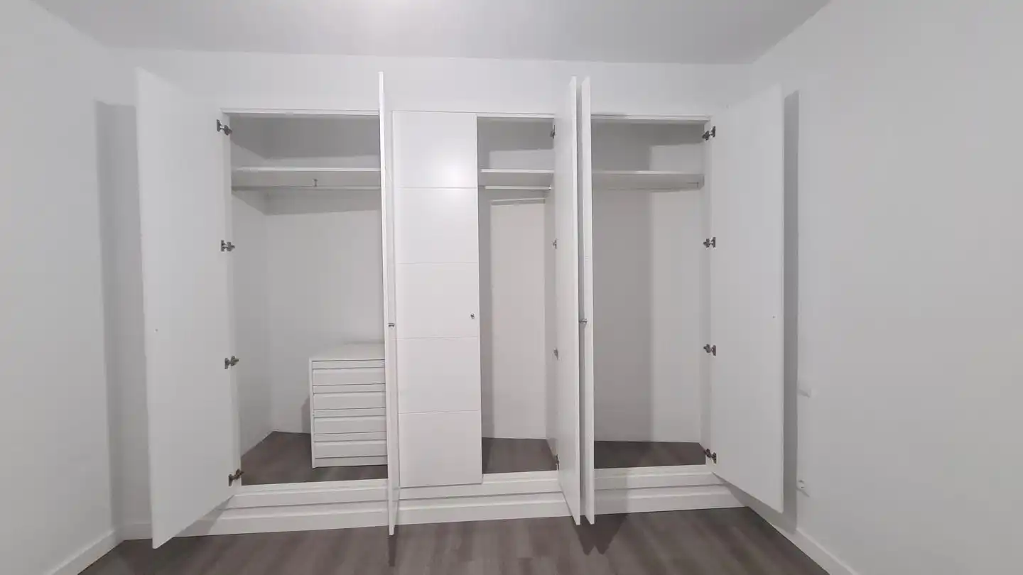 Habitación de Planta baja en venta en La Adrada  con Calefacción, Terraza y Trastero