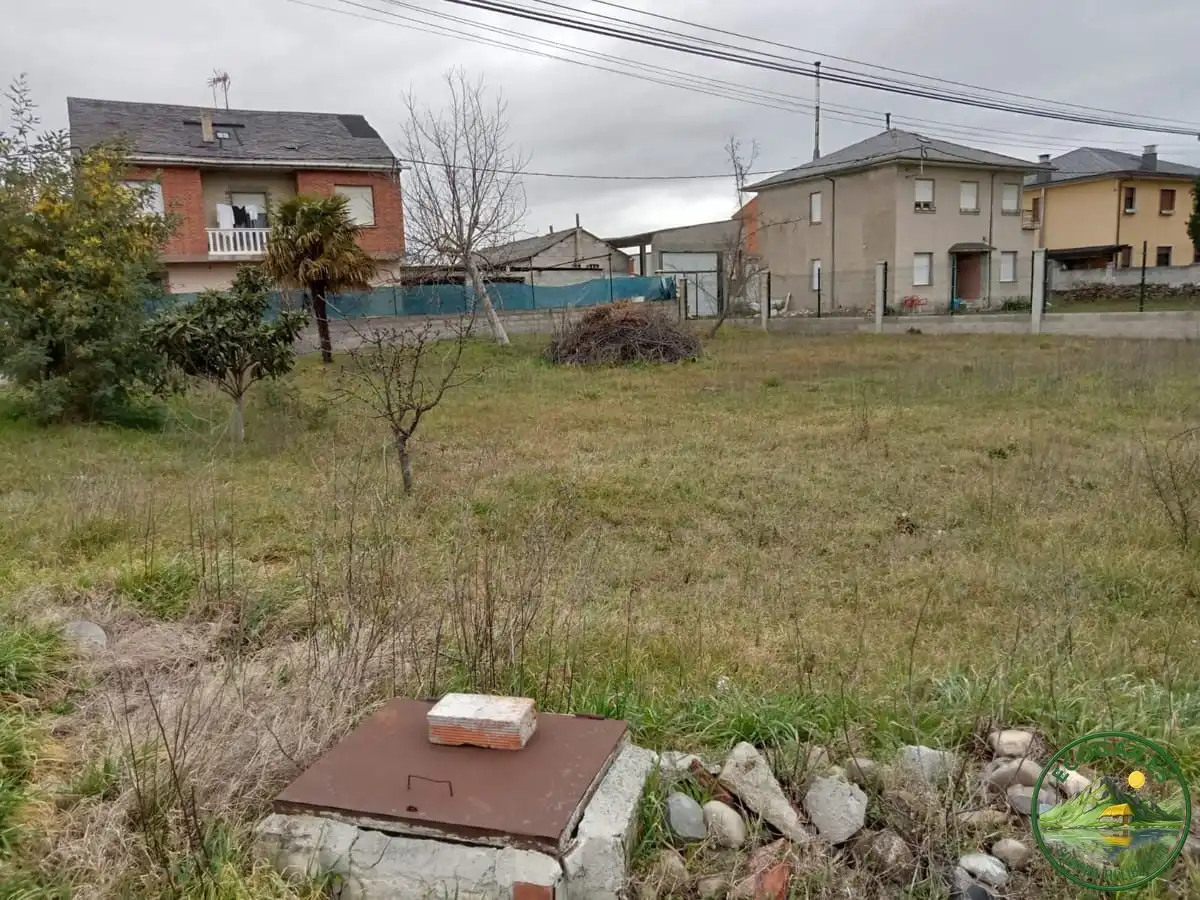 Terreny residencial en venda a Flores de Sil - La Placa, imagen 2
