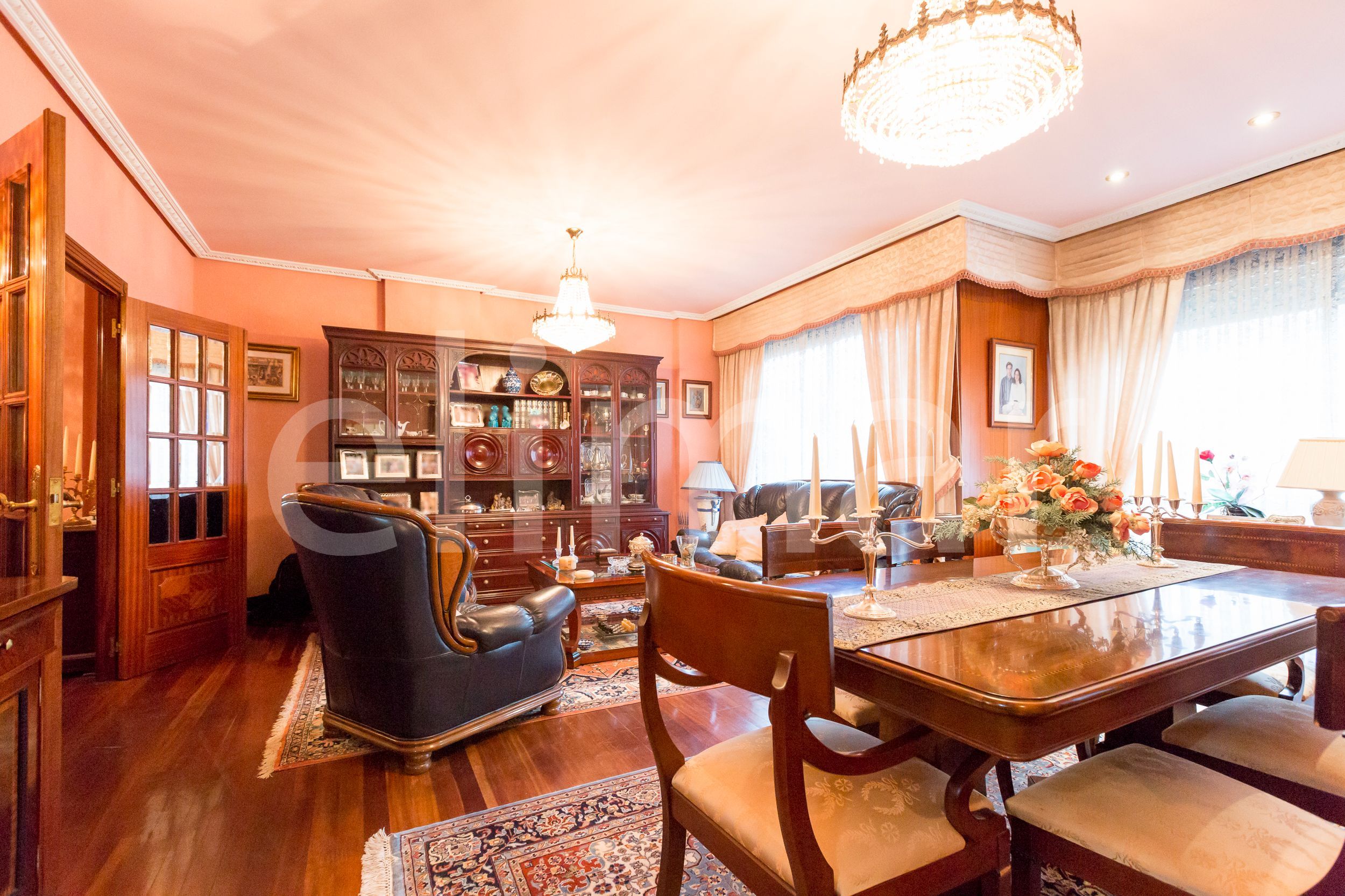 Piso en venta en Henao Kalea, Ensanche - Moyua - Diputación, Abando - Albia, Bilbao