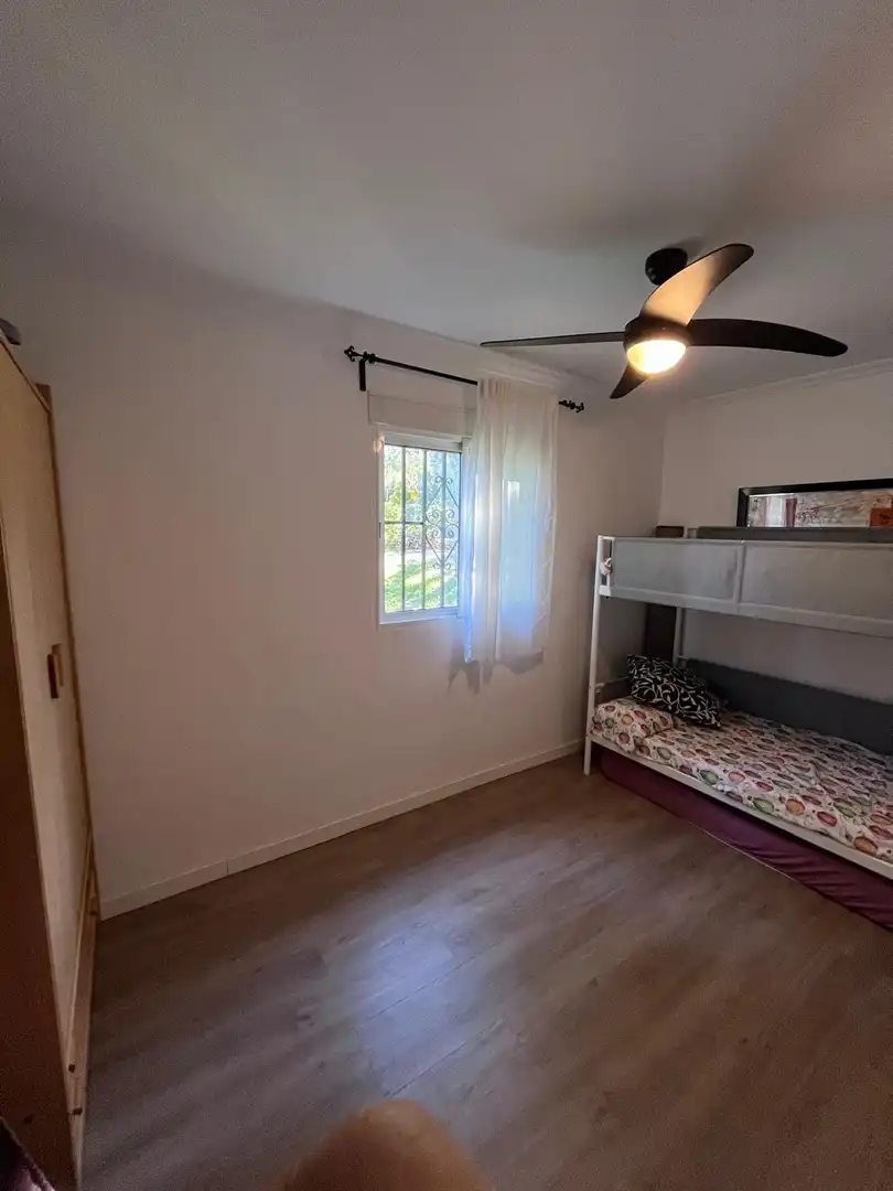 Dormitori de Casa o xalet en venda en Vilamarxant amb Aire condicionat, Jardí privat i Terrassa