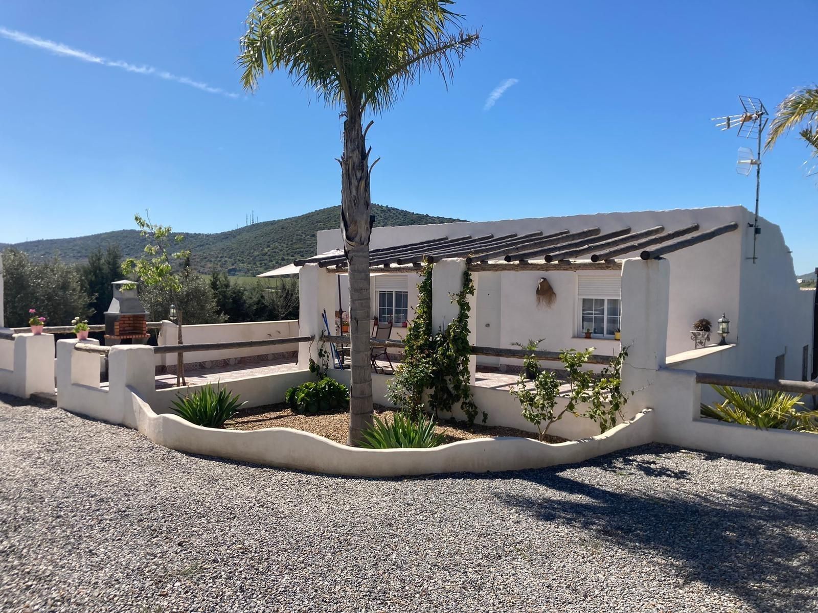 Exterior view of House or chalet for sale in Los Santos de Maimona  with Air Conditioner, Heating and Storage room