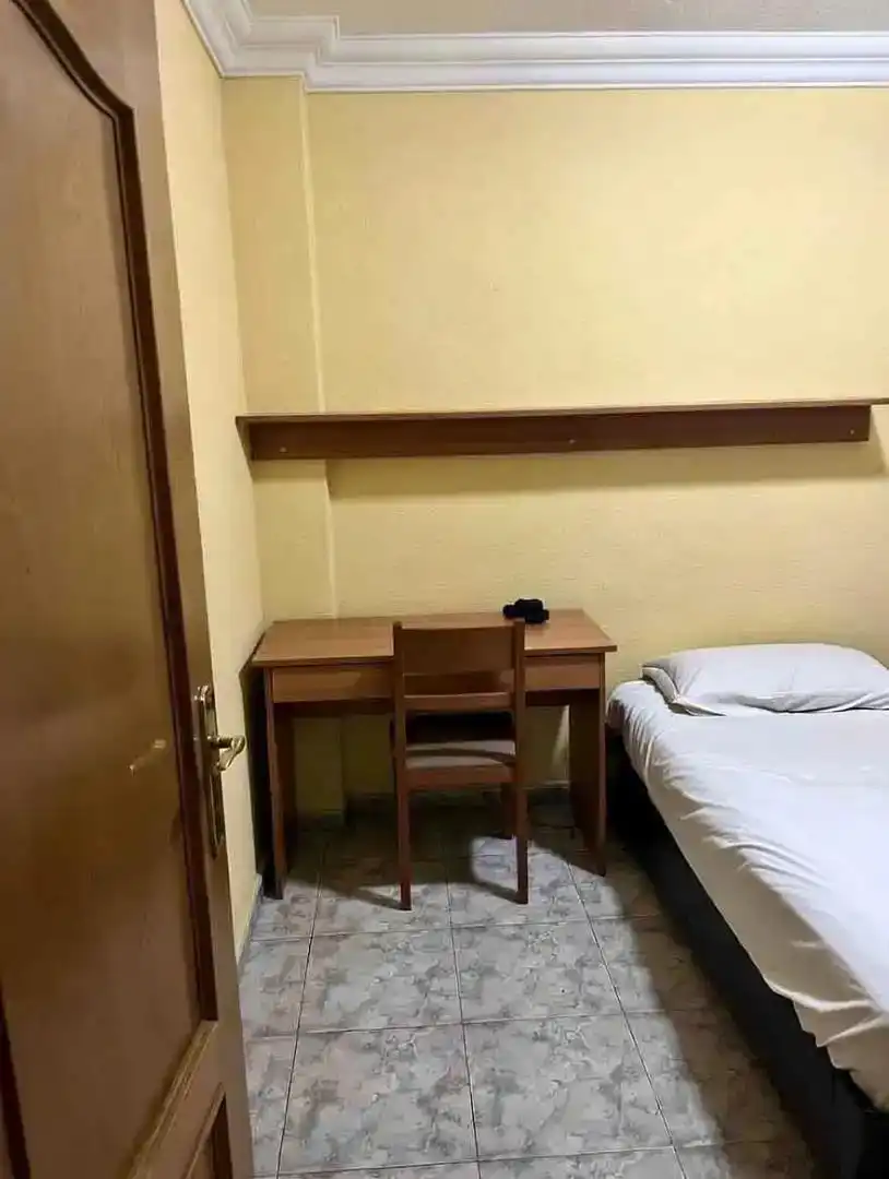 Dormitori de Pis de lloguer en Alcorcón amb Moblat