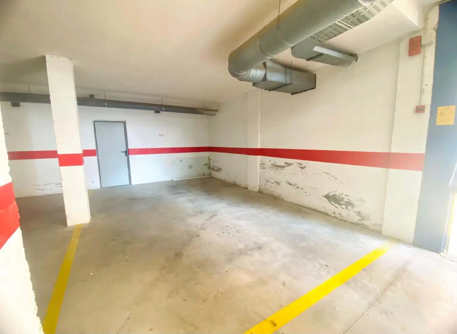 Parking de Piso en venta en Benalmádena con Aire acondicionado, Terraza y Trastero