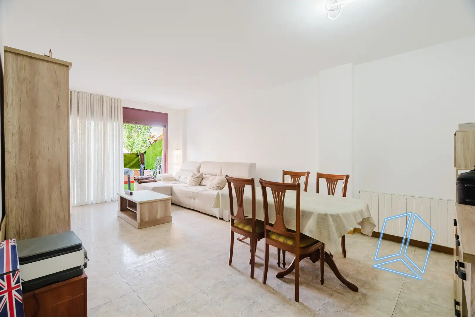 Living room of Flat for sale in Sabadell  with Terrace, Storage room and Swimming Pool