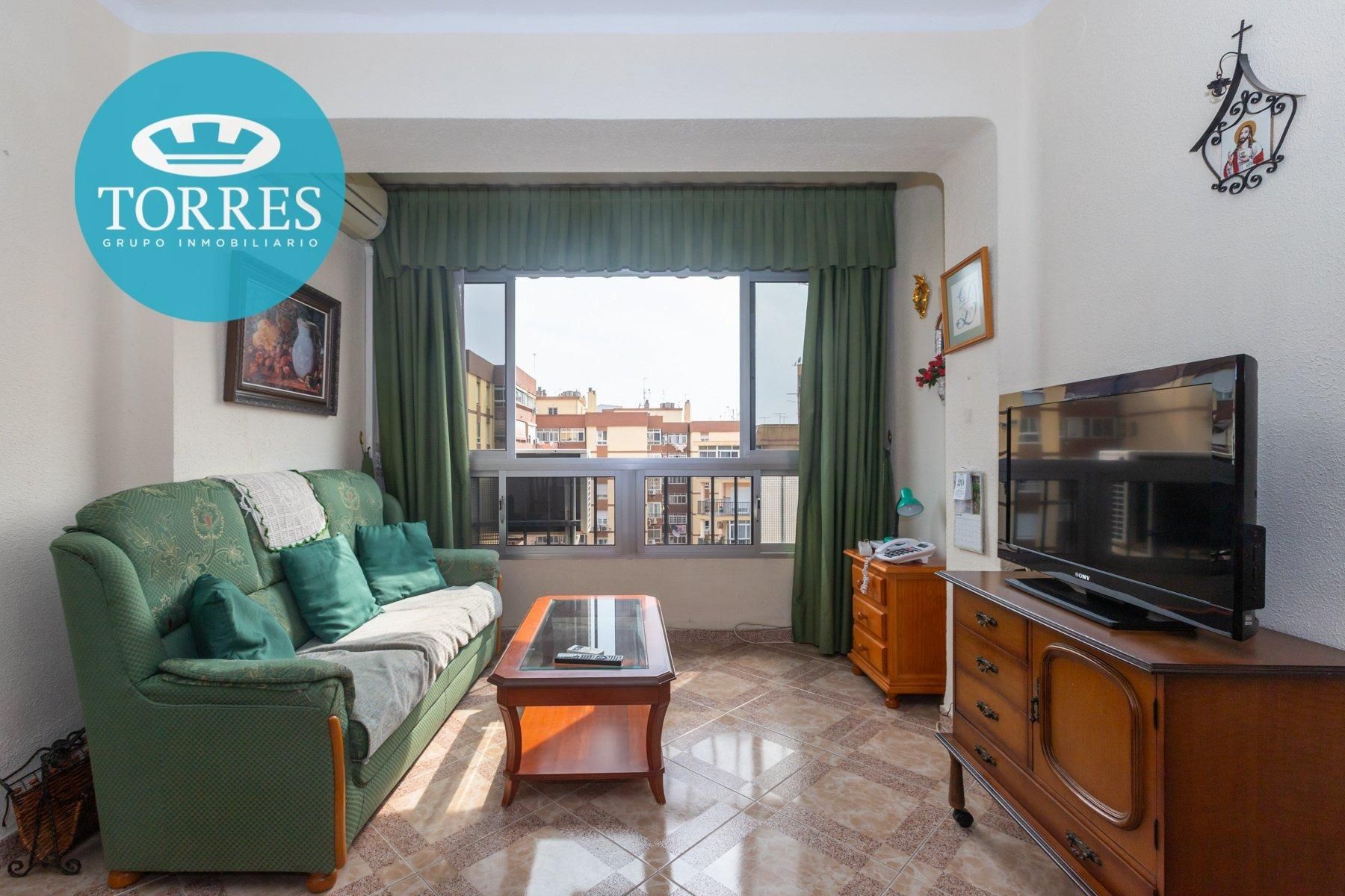 Exterior view of Flat for sale in Málaga Capital  with Air Conditioner and Heating