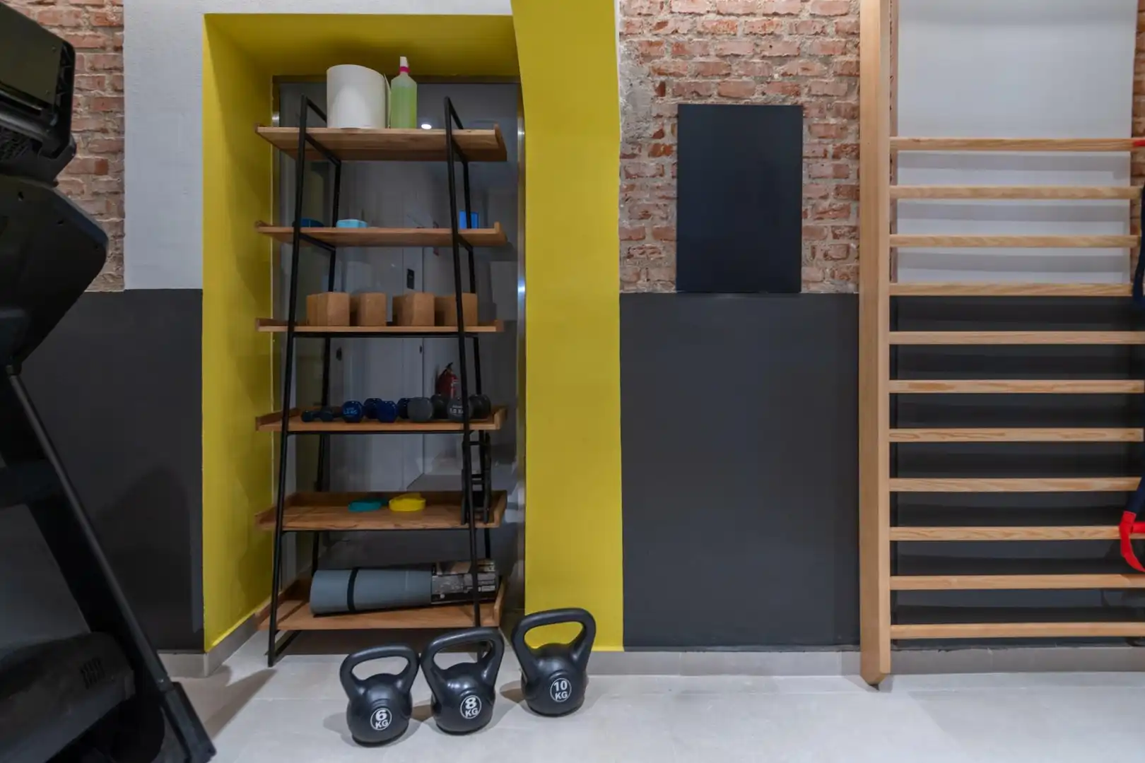 Study for rent in Madrid