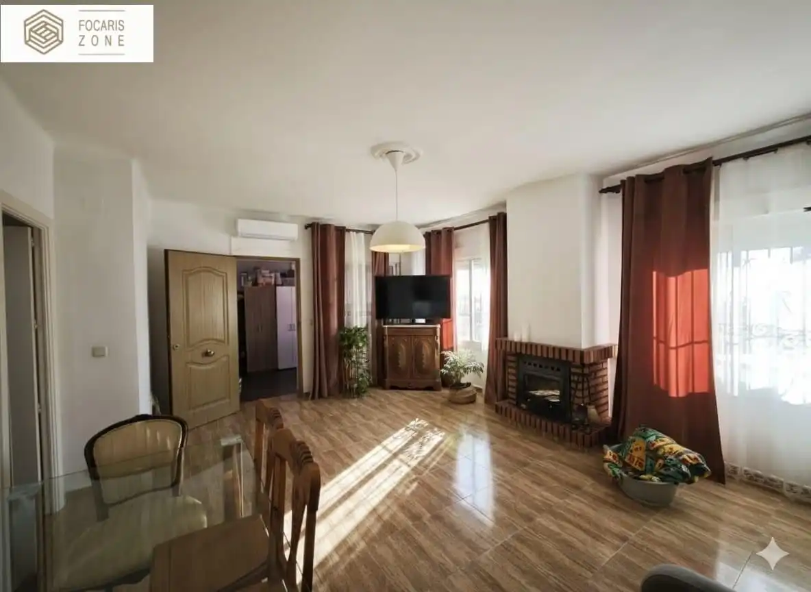 Sala de estar de Casa o chalet en venta en Rincón de la Victoria con Aire acondicionado, Piscina y Amueblado