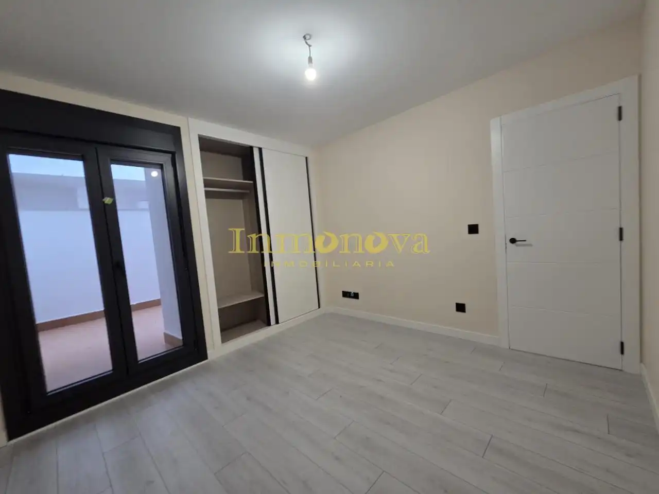 Bedroom of Flat for sale in Ribeira  with Heating