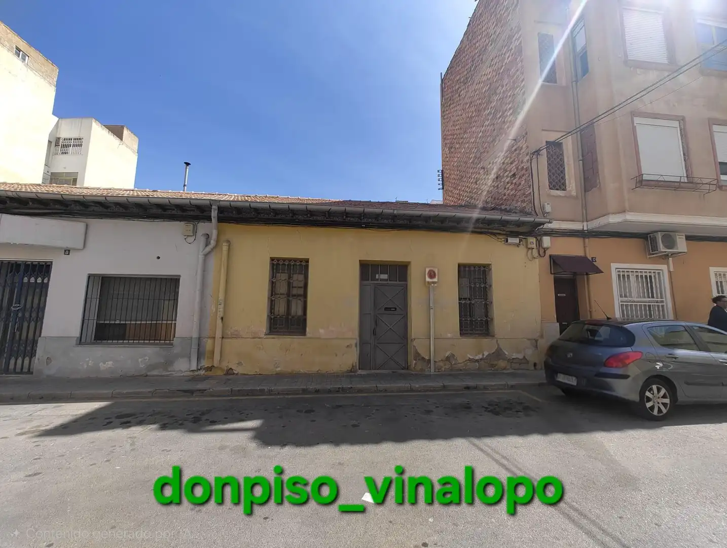 Vista exterior de Casa adosada en venda en Petrer