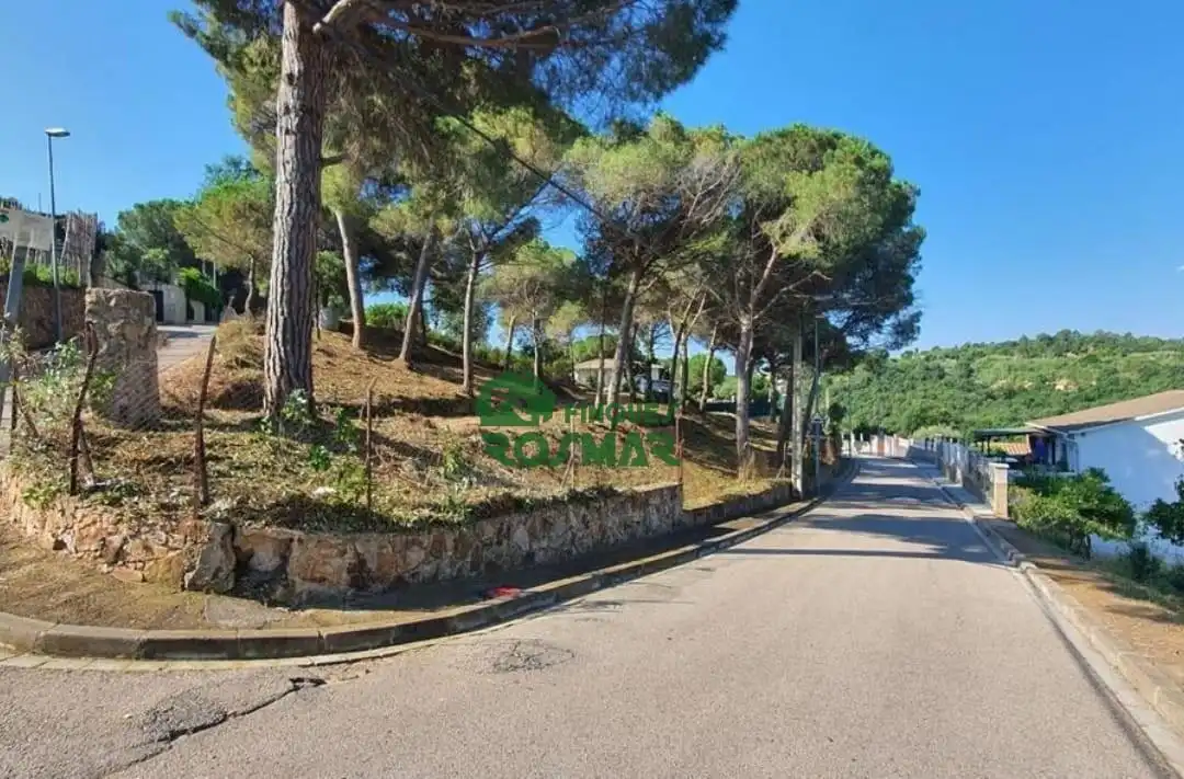 Terrenos y solares en venta en Lloret Verd - Els Pinars, imagen 2
