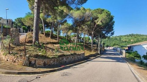 PARCELA ESQUINERA EDIFICABLE DE 1.322 M EN LOS PINARES, A 10 MIN DE LLORET DE MAR, imatge 2