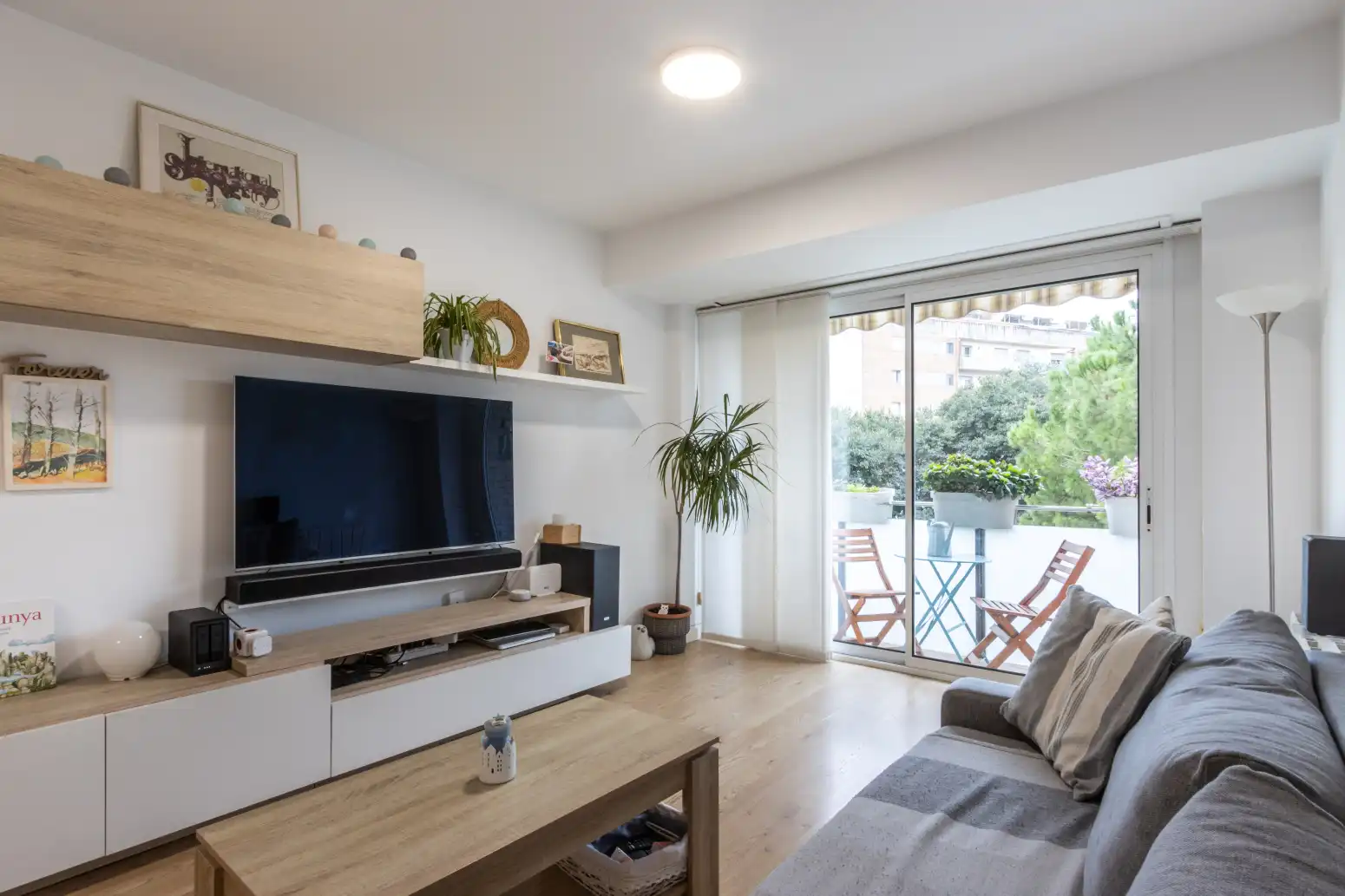 Sala de estar de Piso en venta en Ponent