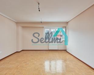 Flat for sale in Prudencio Fernández Pelló, Salas