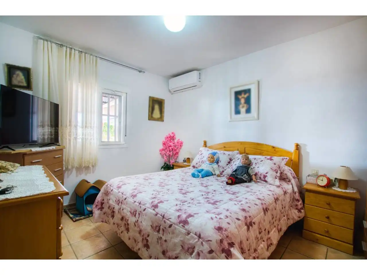 Habitación de Finca rústica en venta en Alcaucín con Terraza y Piscina