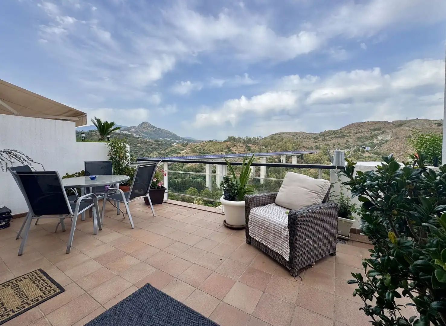 Ático con jardín en venta en Urbanizacion Parque Botanico las Lomas de Guadalmina, imagen 12