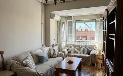 Living room of Flat for sale in  Madrid Capital  with Air Conditioner and Terrace