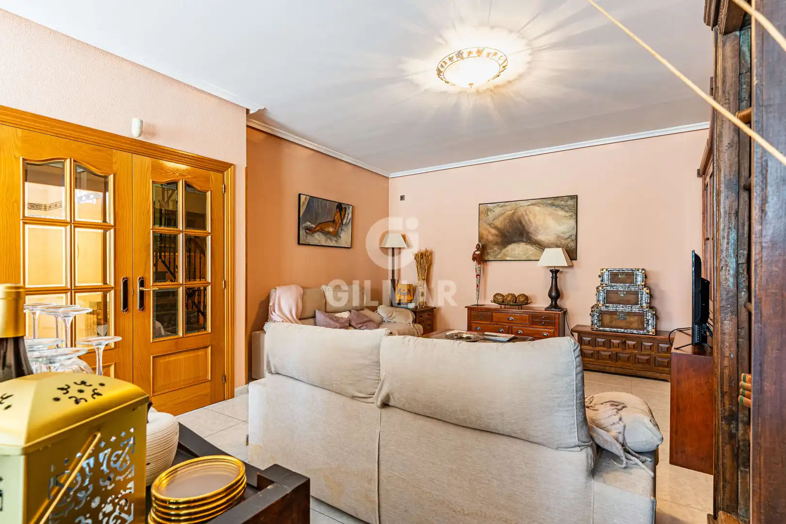 Sala de estar de Casa adosada en venta en Colmenar Viejo con Calefacción y Jardín privado