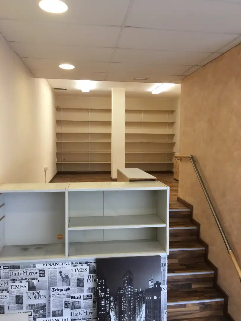 Business premises to rent in Carrer de Bernat Boades, imagen 3