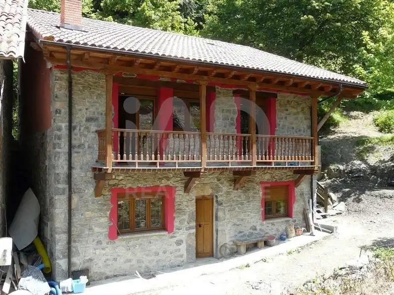 Vista exterior de Finca rústica en venta en Oseja de Sajambre con Calefacción