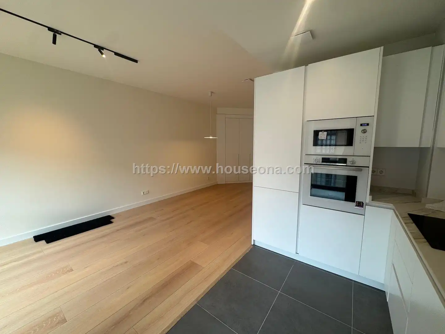 Cocina de Piso en venta en Bilbao  con Calefacción, Terraza y Trastero