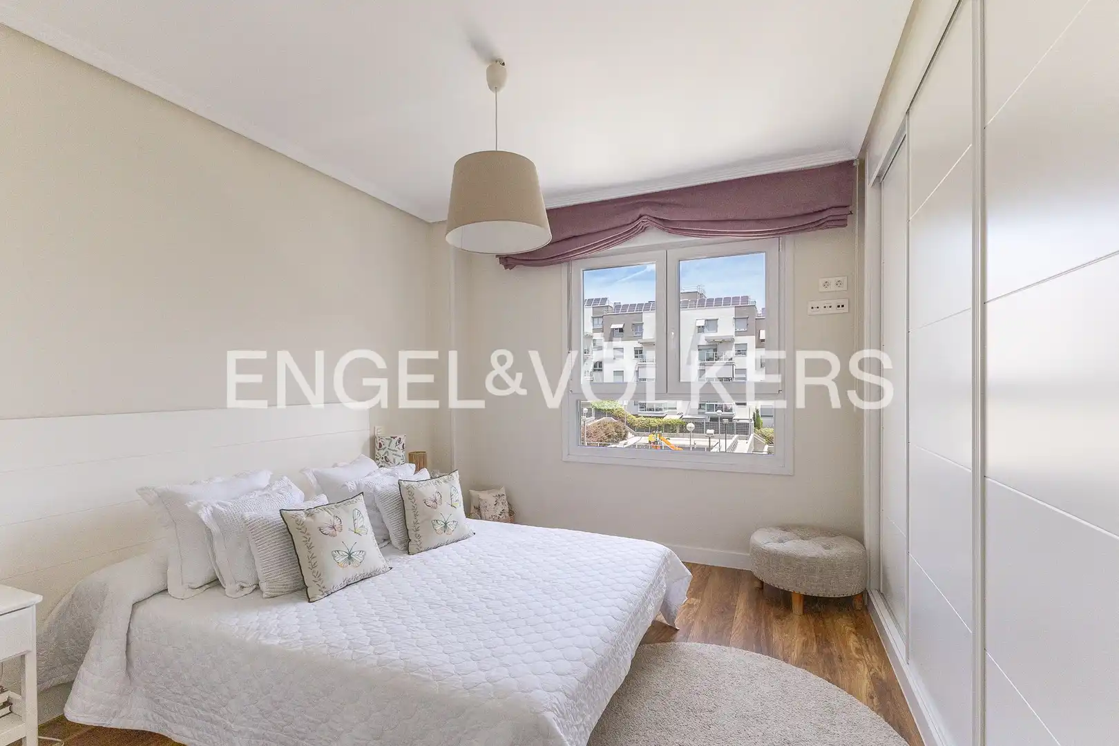 Schlafzimmer von Wohnung zur Miete in San Sebastián de los Reyes mit Klimaanlage, Heizung und Privatgarten