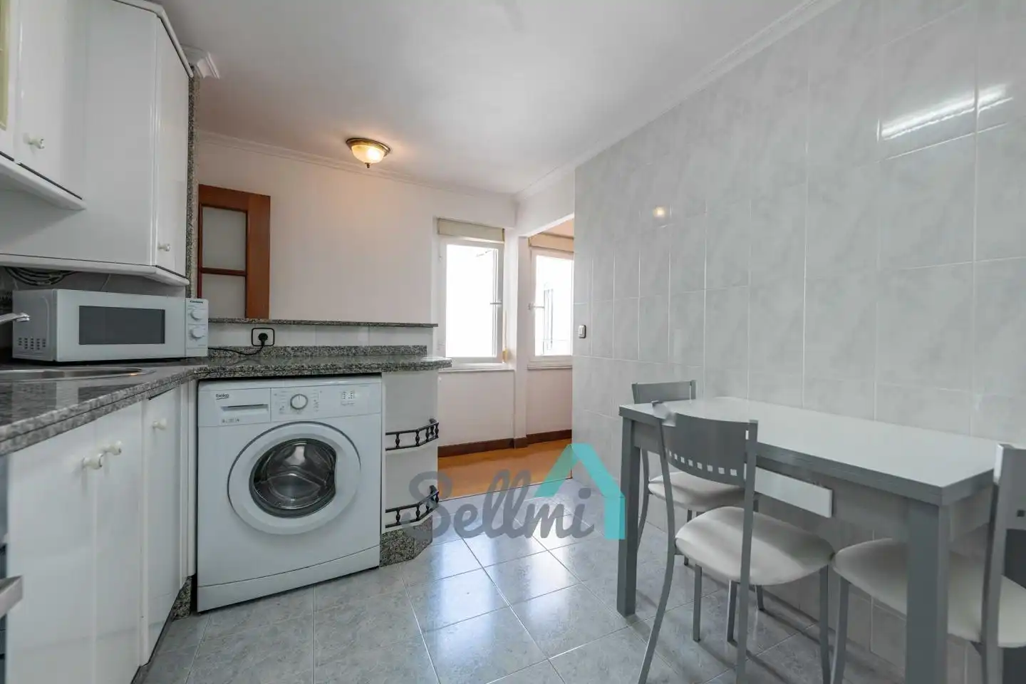 Flat for rent in De Gloria Fuertes, Masip