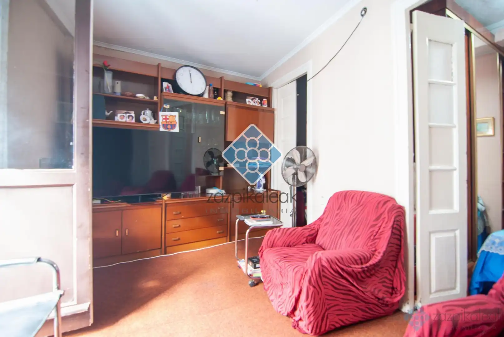 Living room of Flat for sale in Bilbao   with Heating and Balcony