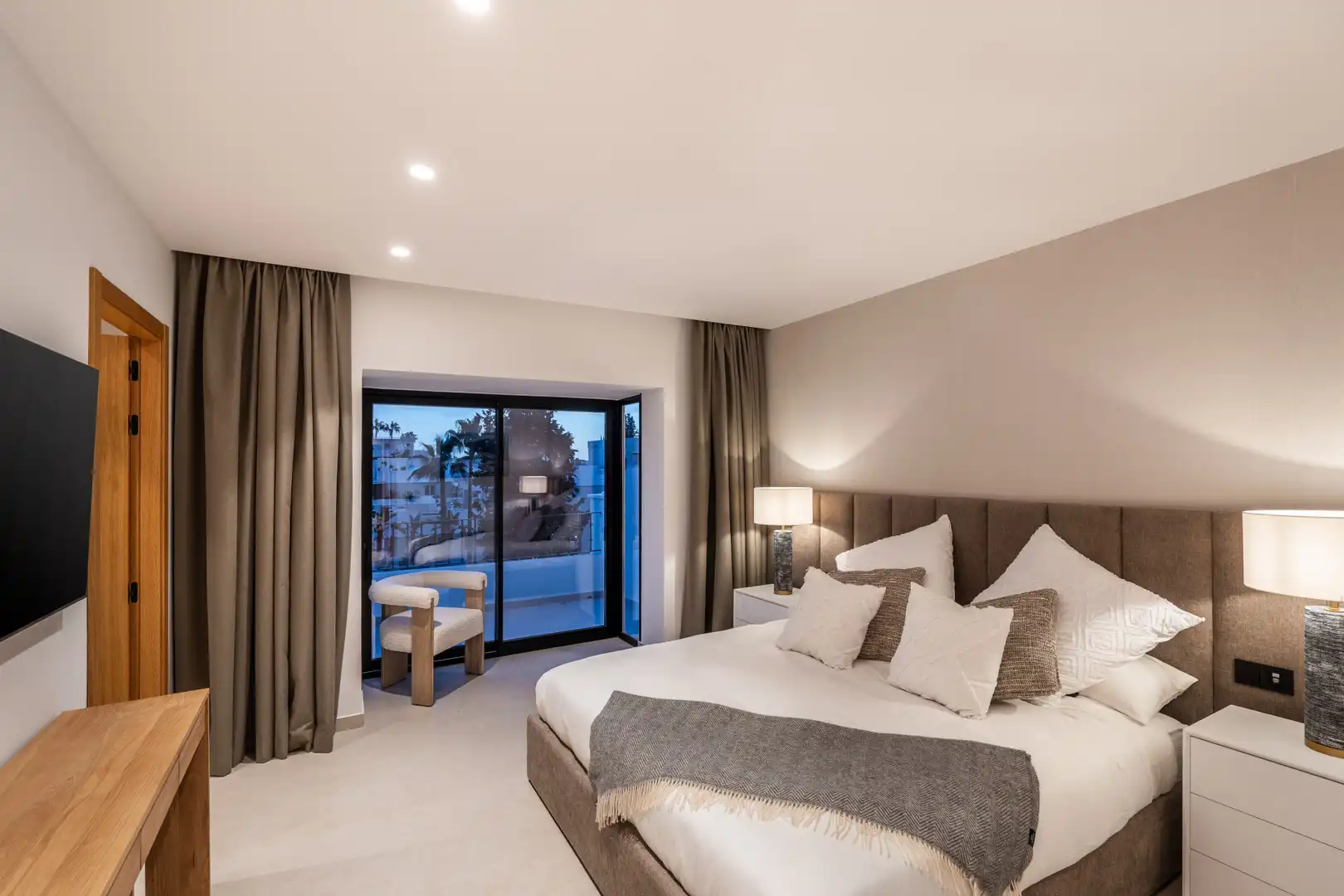 Penthouse with pool for sale in Marbella Centro, imagen 21