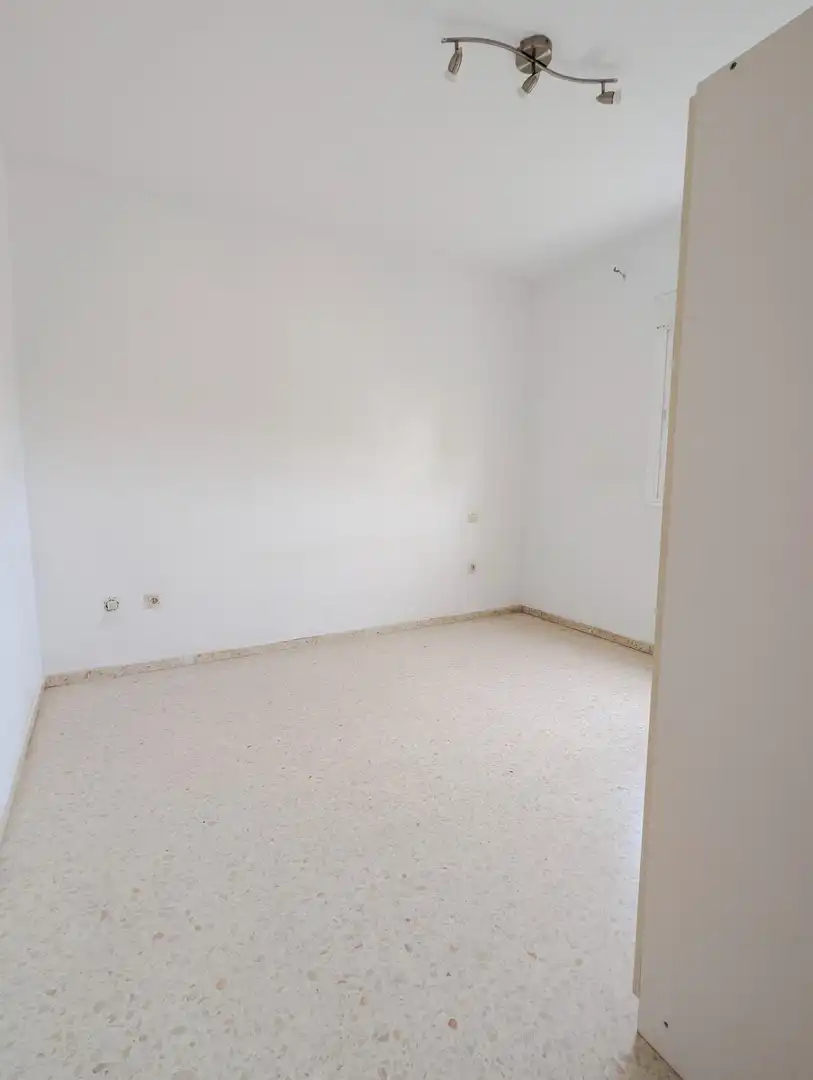 Casa amb jardí en venda a Sanlúcar la Mayor, imagen 10