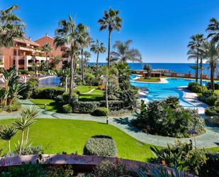 Jardí de Àtic en venda en Marbella amb Aire condicionat, Terrassa i Piscina