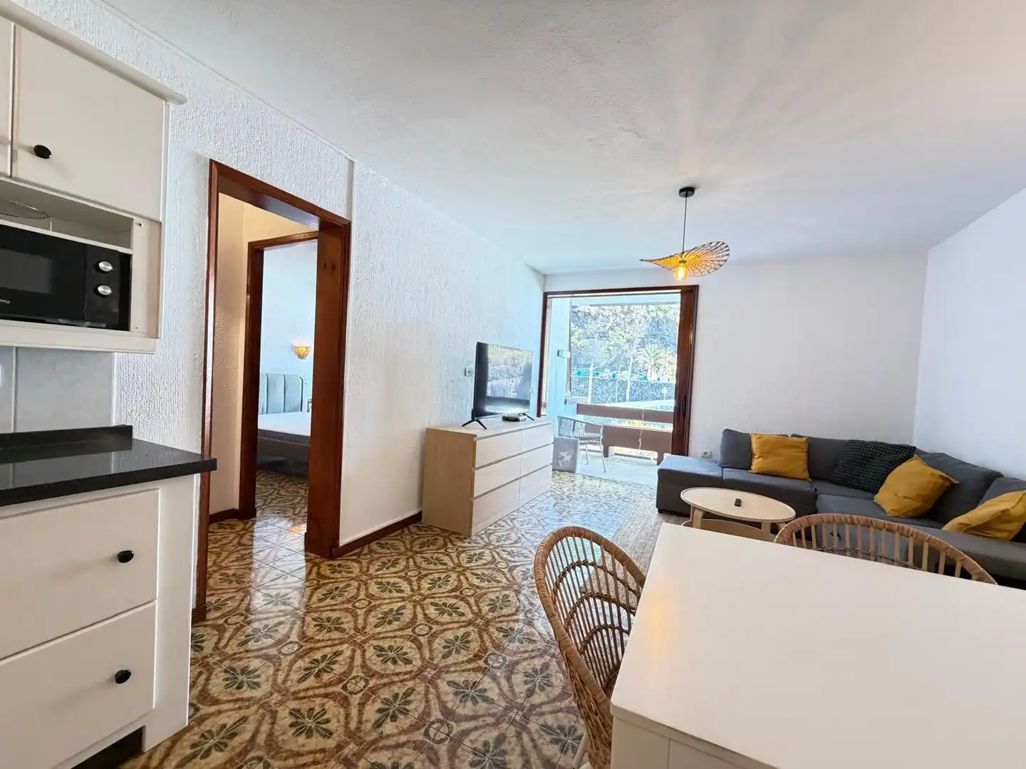 Sala d'estar de Apartament en venda en Icod de los Vinos amb Terrassa i Moblat