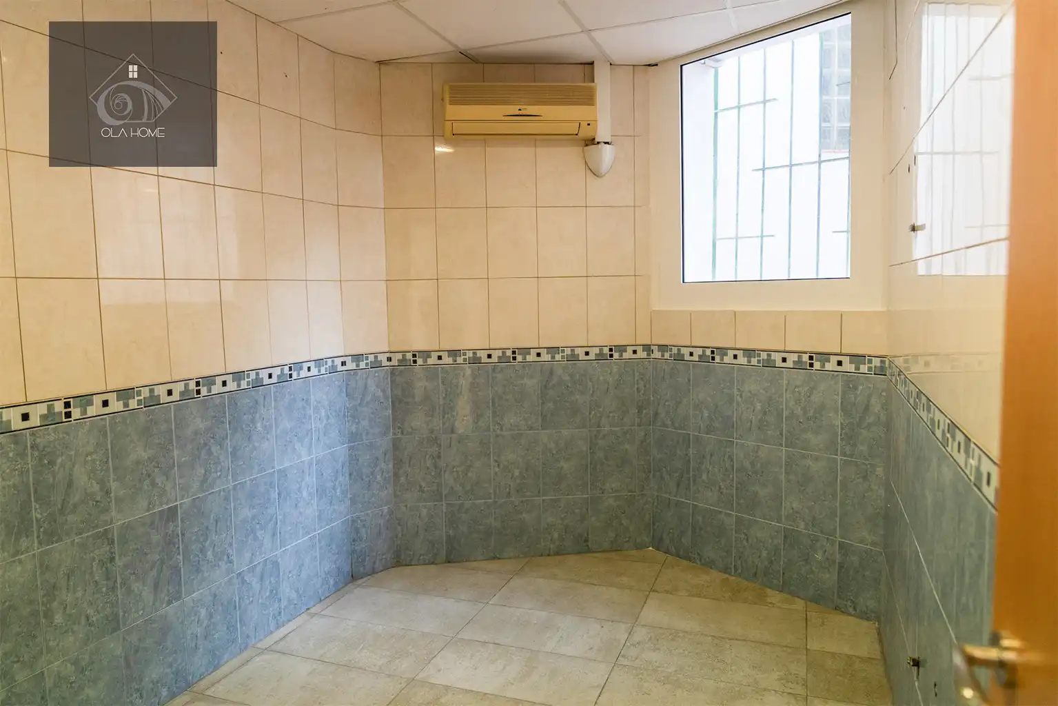 Bany de Oficina en venda en Castelldefels amb Aire condicionat i Alarma