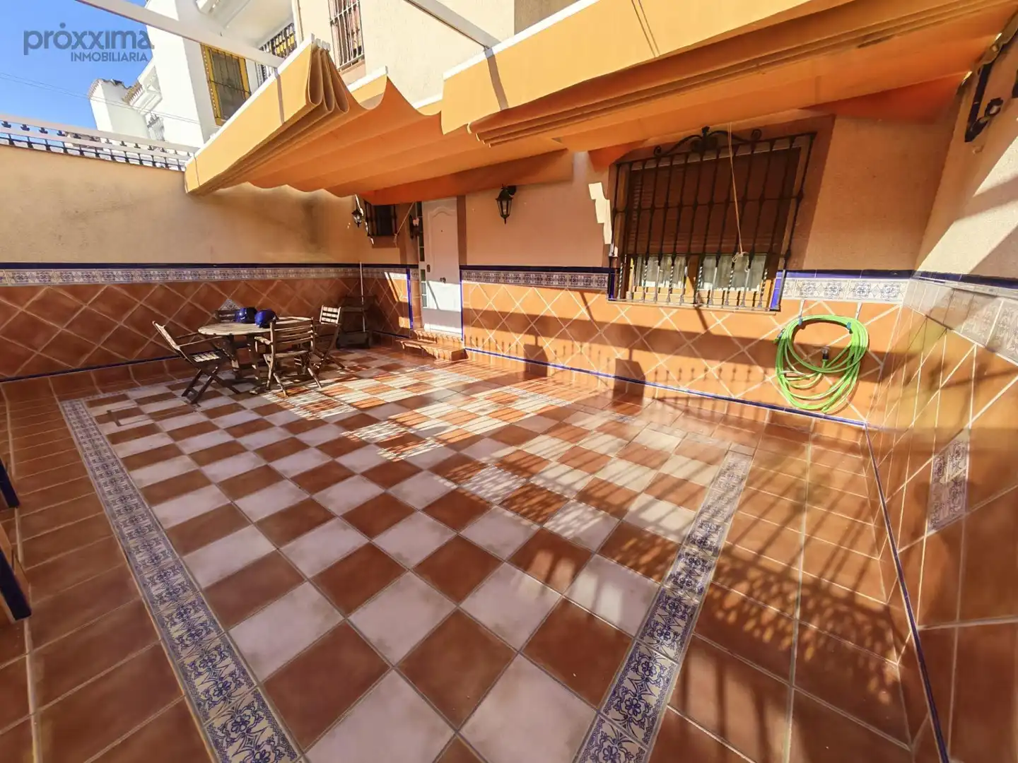 Terraced house for sale in Este - Alcosa- Torreblanca