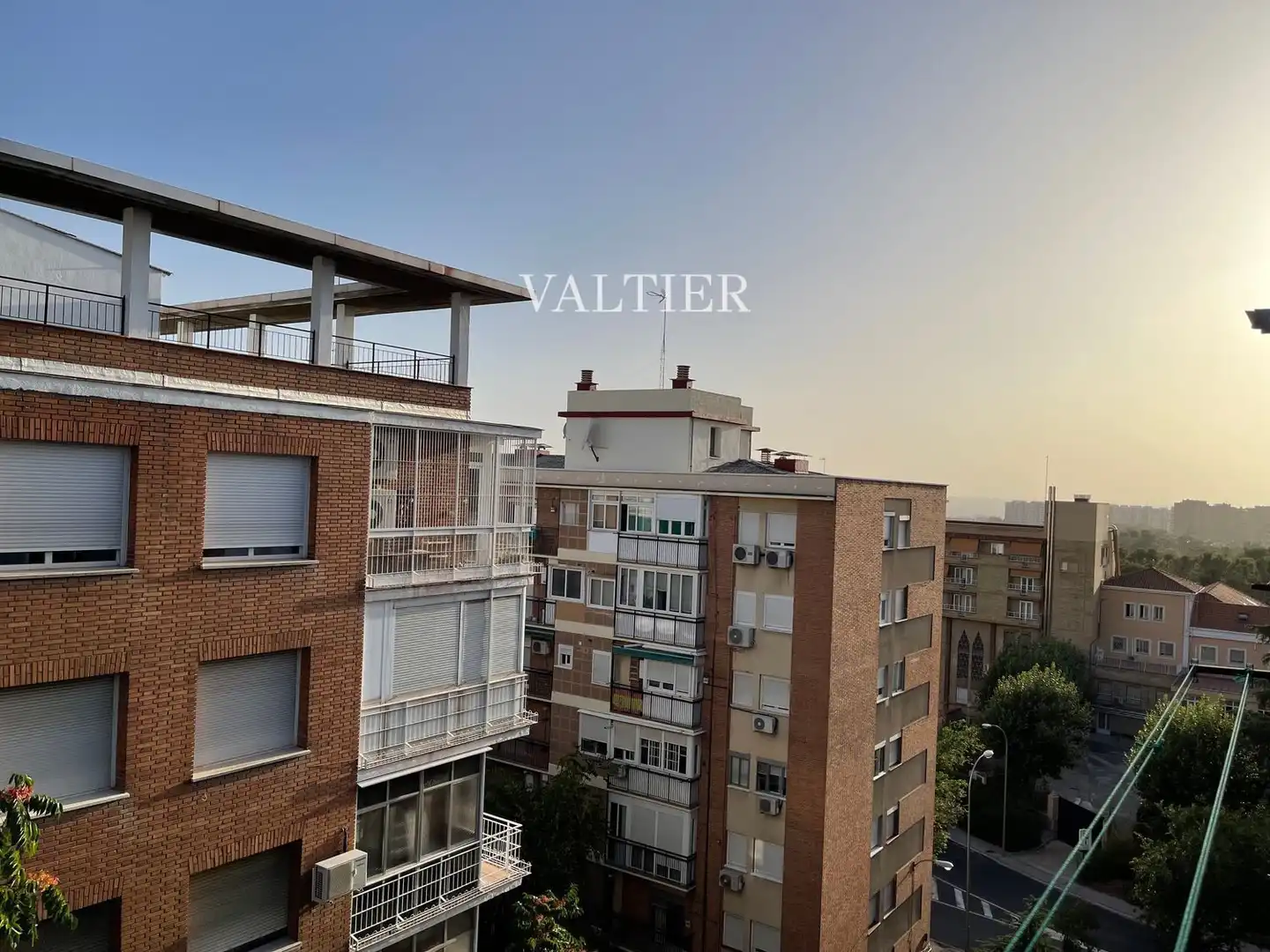 Exterior view of Attic for rent in Madrid  with Air Conditioner, Terrace and Furnished