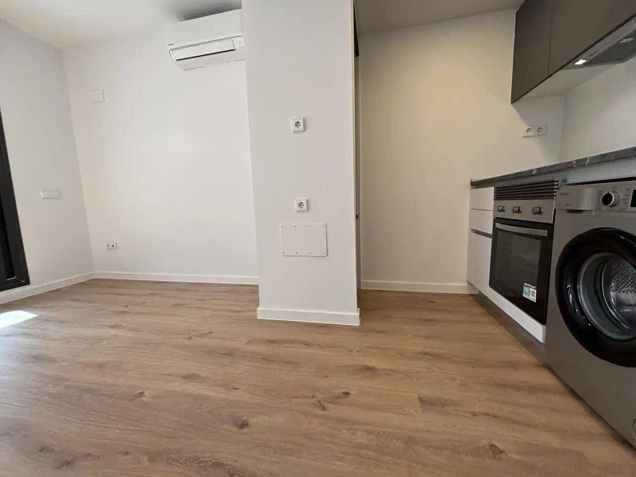 Study for rent in San Sebastián de los Reyes  with Air Conditioner, Heating and Terrace