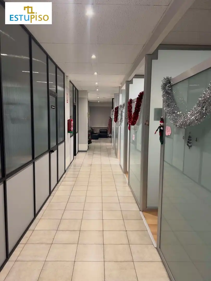 Ufficio in vendita a Calle COVADONGA, imagen 4