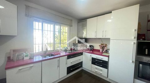 Foto 5 von Einfamilien-Reihenhaus zum Verkauf in Calle Juan Rulfo, 1, Zona Calvario, Estepona