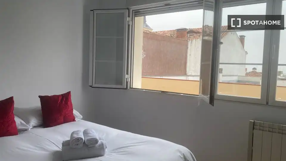 Zimmer in Embajadores - Lavapiés