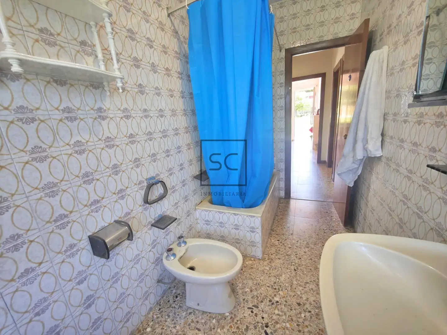 Baño de Casa o chalet en venta en Narón con Jardín privado, Trastero y Amueblado