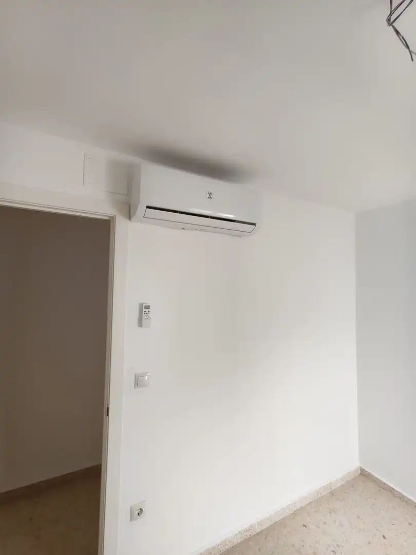 Bedroom of Flat for rent in Córdoba  with Air Conditioner and Terrace