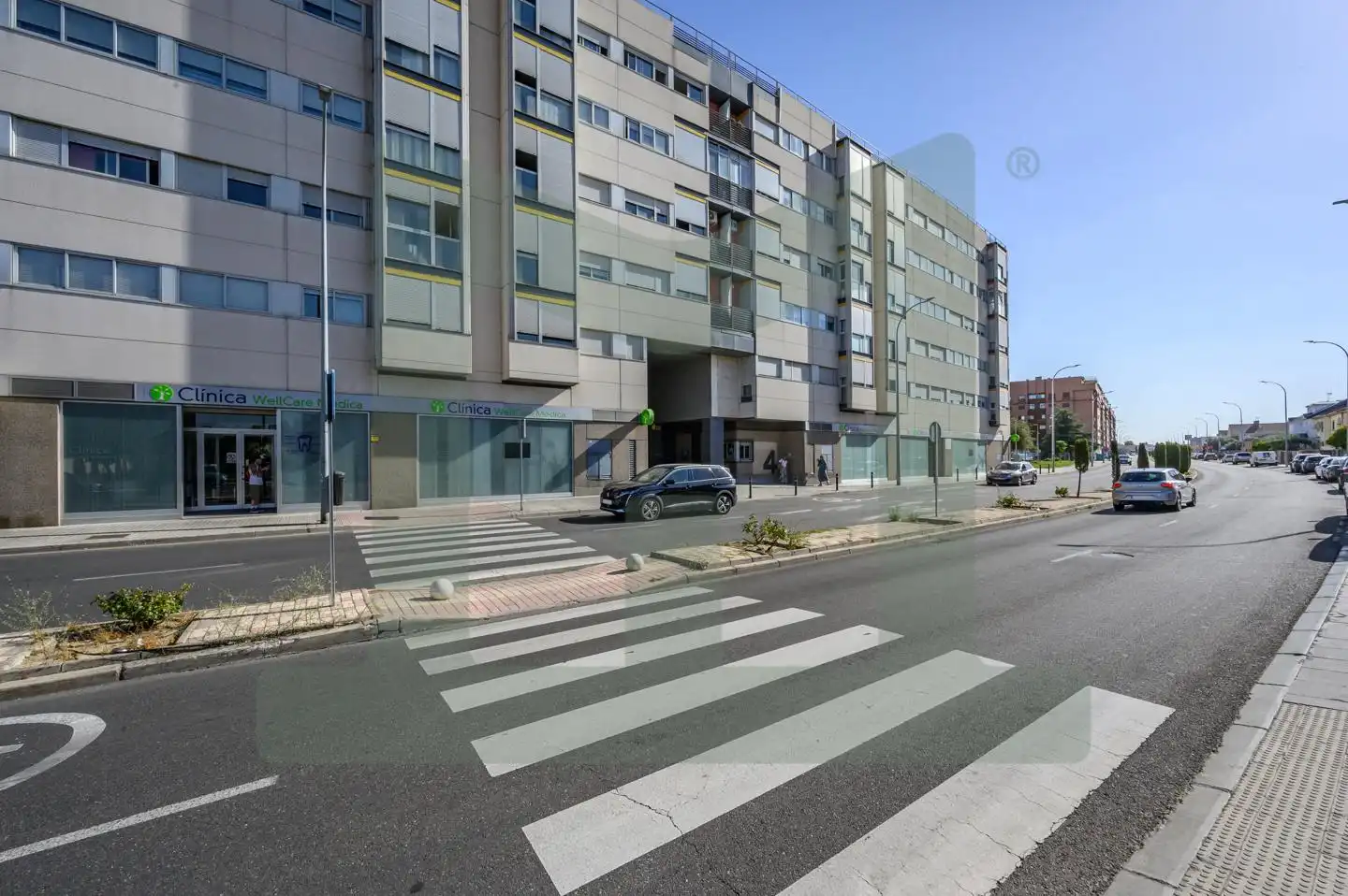 Außenansicht von Wohnung zum Verkauf in Parla mit Klimaanlage, Heizung und Terrasse