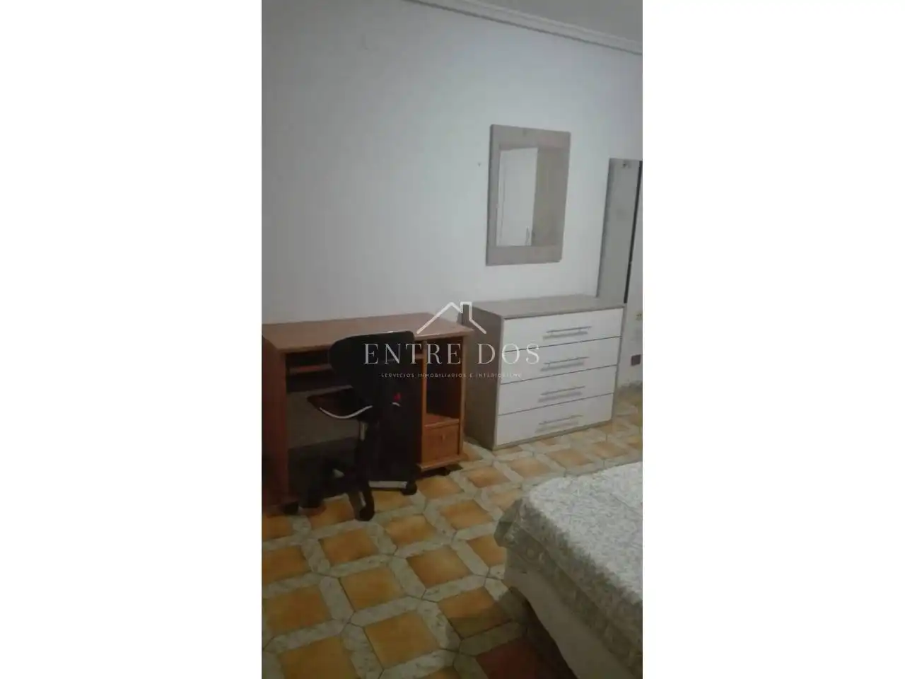 Flat for rent in Calle Pérez Galdós, Parque Ribalta - Plaza de Toros