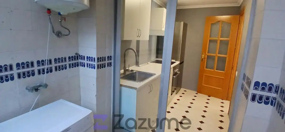 Cocina de Piso de alquiler en Casco Antiguo