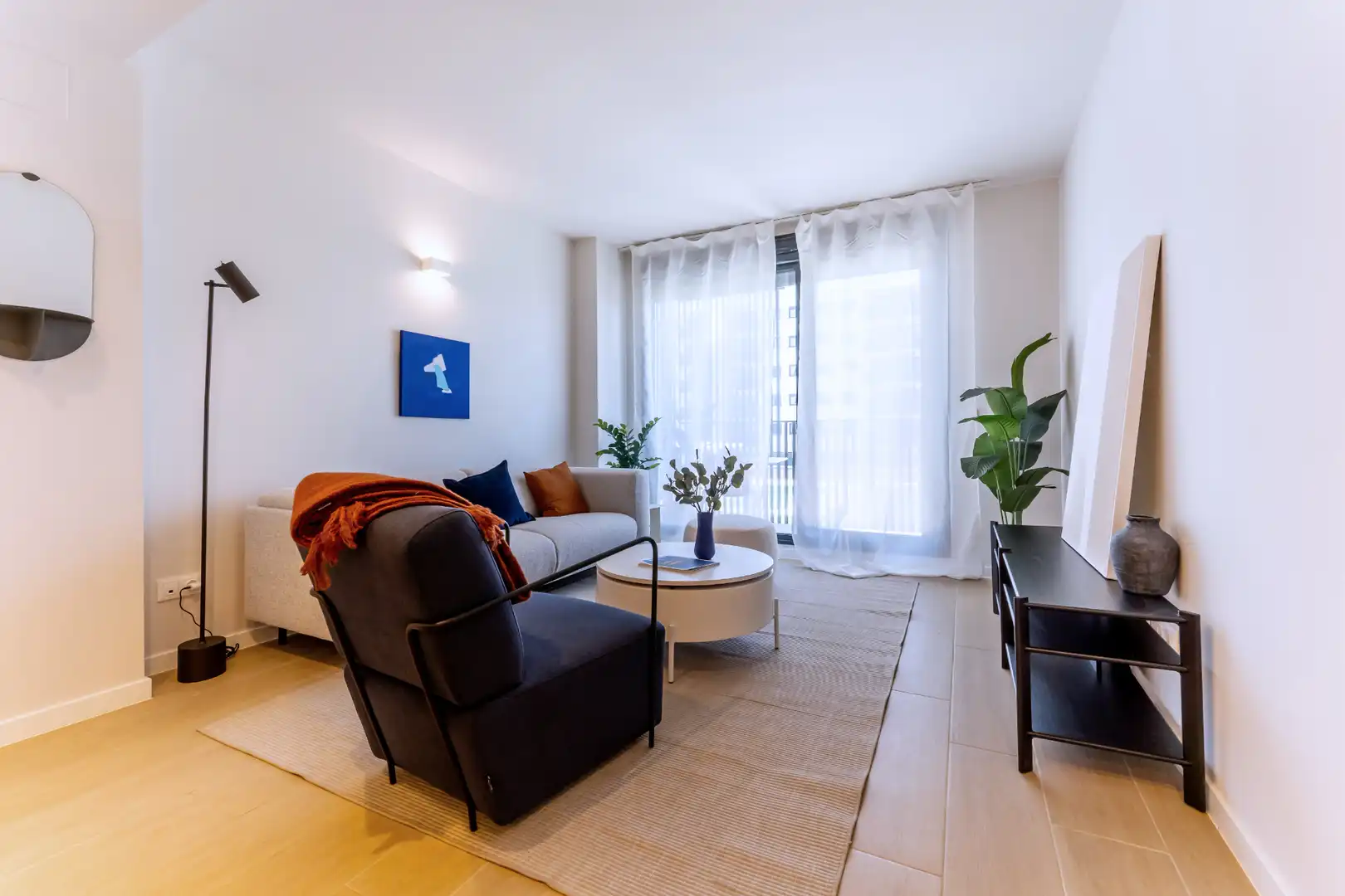 Sala de estar de Piso de alquiler en Alcalá de Henares con Aire acondicionado, Terraza y Horno