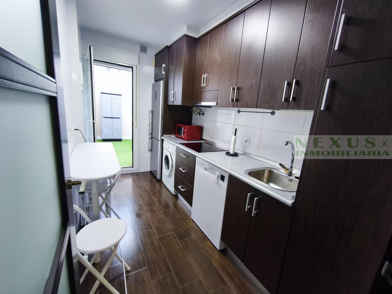 Cuina de Apartament de lloguer en Cáceres Capital amb Aire condicionat, Calefacció i Moblat