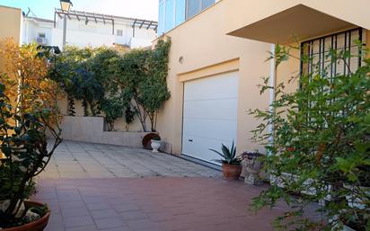 Jardí de Casa adosada en venda en Mancha Real amb Aire condicionat, Calefacció i Jardí privat