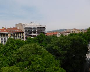 Vista exterior de Pis en venda en  Pamplona / Iruña