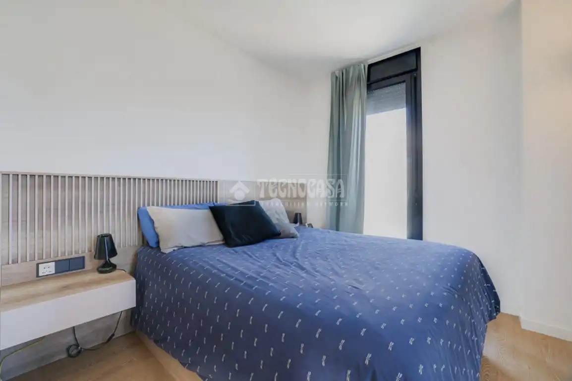 Habitación de Piso en venta en L'Hospitalet de Llobregat con Balcón